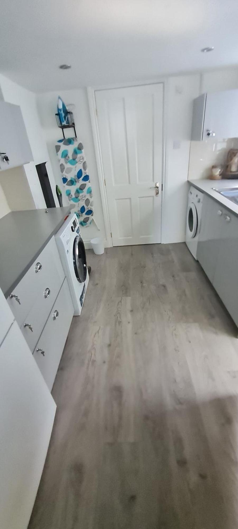 Beach View, 4 Bedroom House Opposite The Sea! Sleeps 10 Sandgate Exterior foto