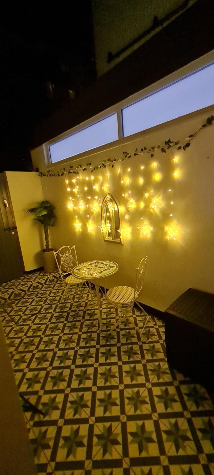 Beach View, 4 Bedroom House Opposite The Sea! Sleeps 10 Sandgate Exterior foto